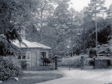 1911-Upper-Lodge-1