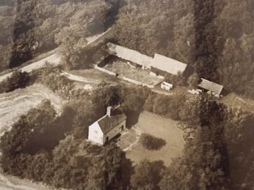 Moat-Farm-aerial-view-1964