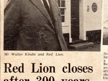 Red-Lion-closure