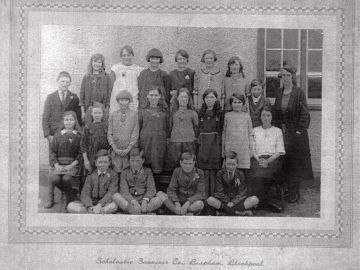 School-1924a-1